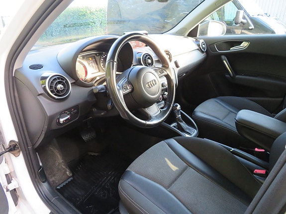 Audi A1 25 of 30