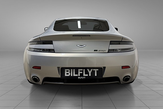 Aston Martin V8 Vantage 2008 photo 3