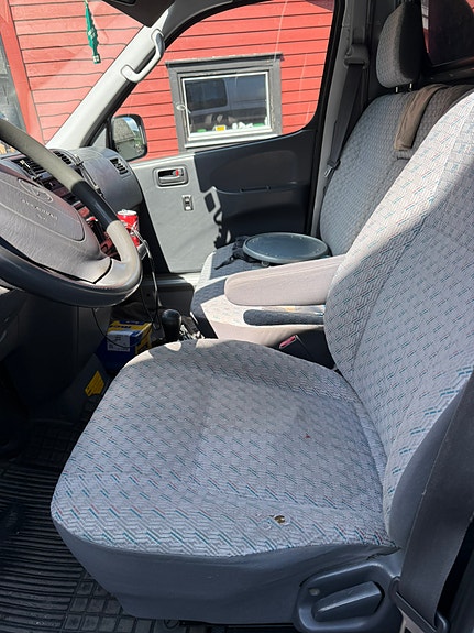 Toyota HiAce 16 of 20