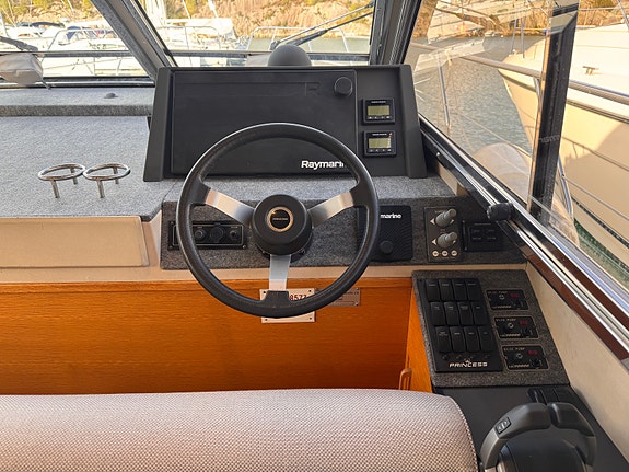 Princess 45 2 x Volvo D8 550 2023. Vesentlig oppgradert! Klar for tur 30 of 30
