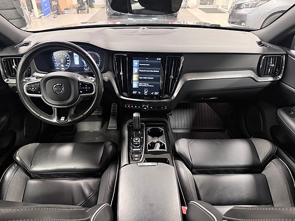 Volvo S60 16 of 29