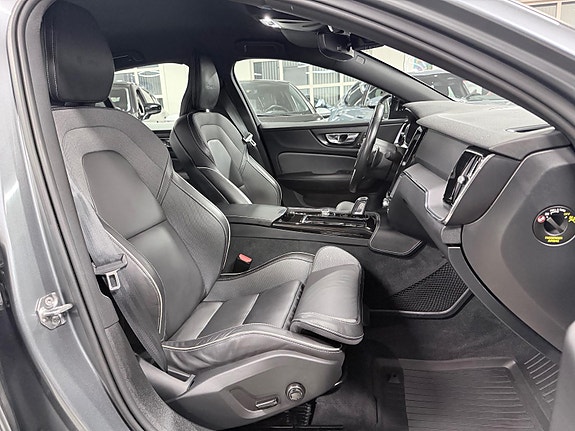 Volvo S60 15 of 29