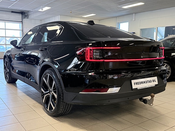Polestar 2 2 of 5