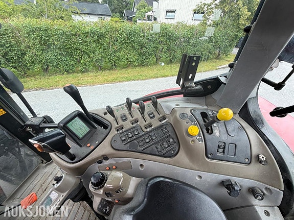 CASE IH MXU135 TRAKTOR MED STOLL ROBUST F36 FRONTLASTER 24 of 30