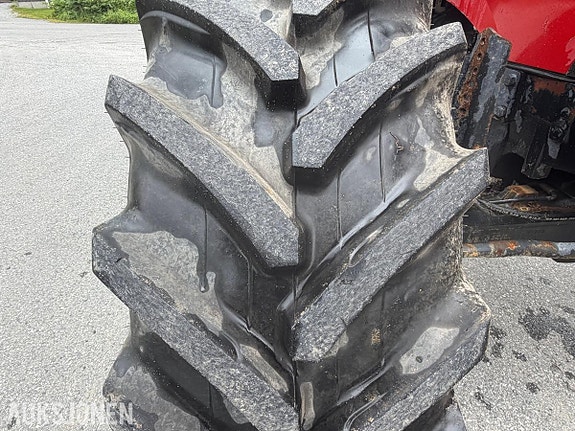 CASE IH MXU135 TRAKTOR MED STOLL ROBUST F36 FRONTLASTER 15 of 30