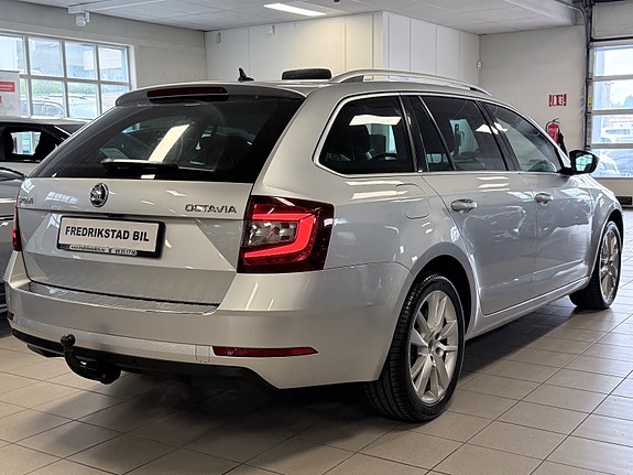 Skoda Octavia 4 of 5