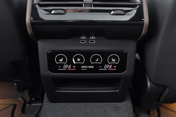 BMW i5 21 of 30