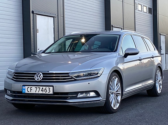 Volkswagen Passat 8 of 21