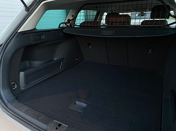 Volkswagen Passat 20 of 21