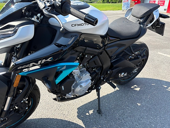 CFMOTO 675 NK 5 of 5