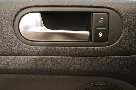 Volkswagen Golf Plus 22 of 30