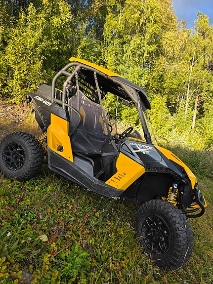 Can-Am Maverick 1000R 11 of 12