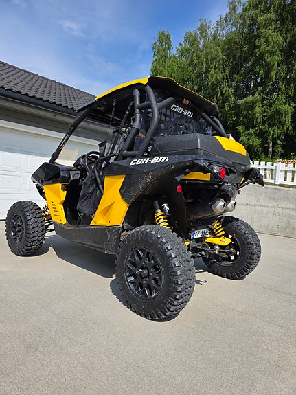 Can-Am Maverick 1000R 7 of 9