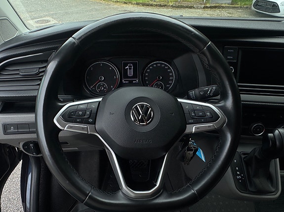 Volkswagen Transporter 12 of 30