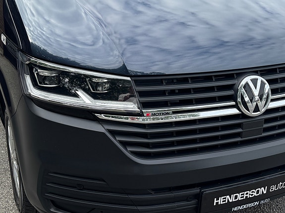 Volkswagen Transporter 8 of 30