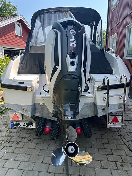 Fin Nordkapp 605 Noblesse Evinrude 150 Hk H.O G2 2018 modell 8 of 14
