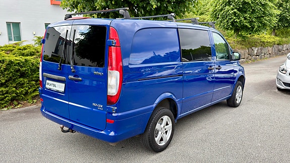 Mercedes-Benz Vito 113 2 of 5
