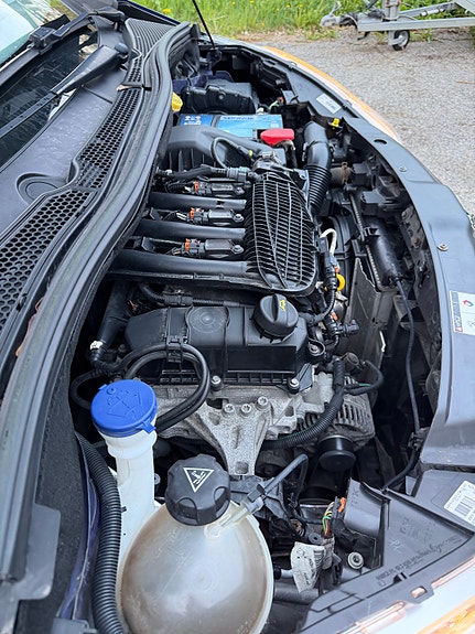 Peugeot 208 27 of 30