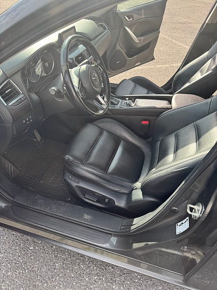 Mazda 6 11 of 14