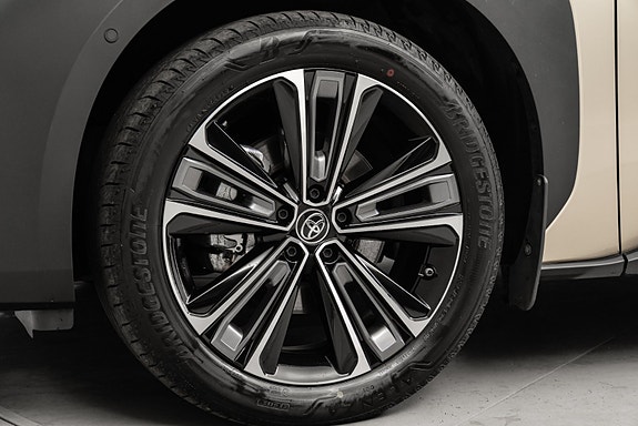 Toyota bZ4X 11 of 30