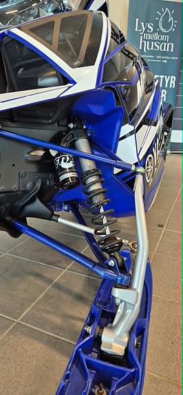Yamaha Mountain Max 6 of 10