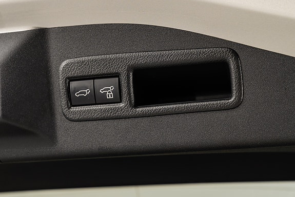 Toyota bZ4X 13 of 30