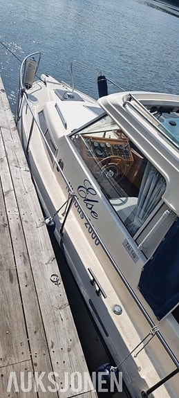 1988 Nimbus 2600 2 of 5