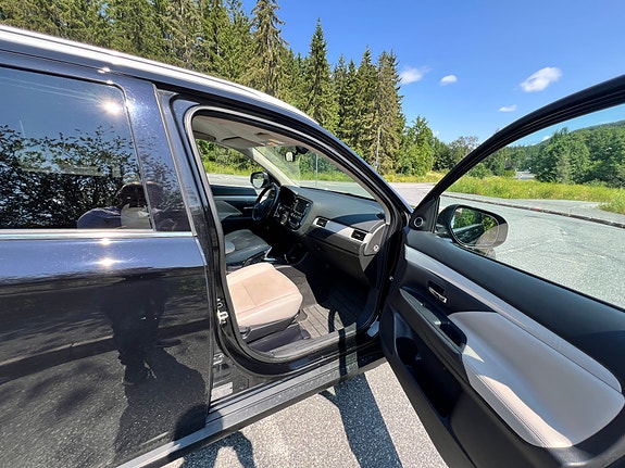 Mitsubishi Outlander 17 of 30