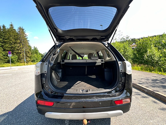 Mitsubishi Outlander 13 of 30