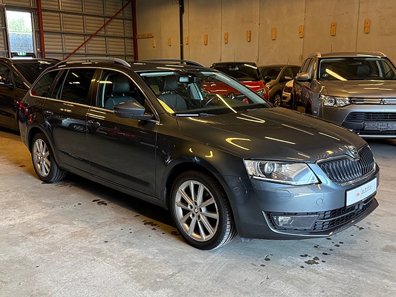 Skoda Octavia 4 of 5