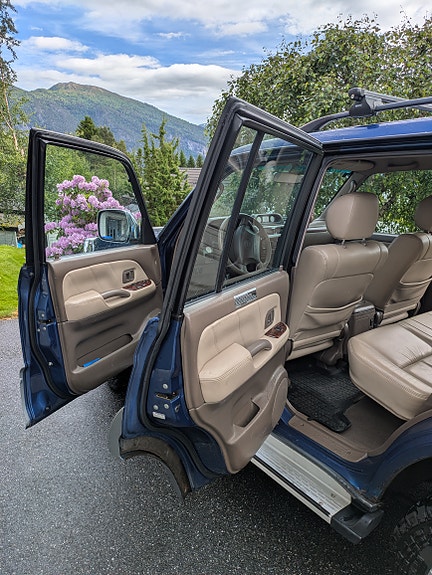 Toyota Land Cruiser 18 of 30