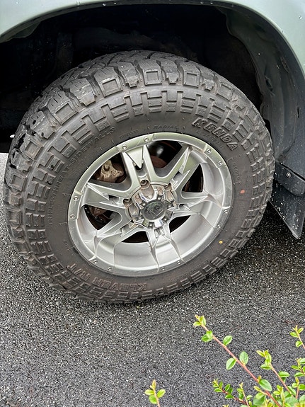 Toyota Land Cruiser 25 of 30