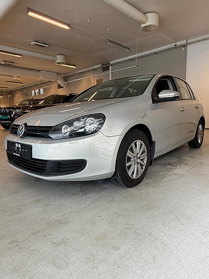 Volkswagen Golf 5 of 5