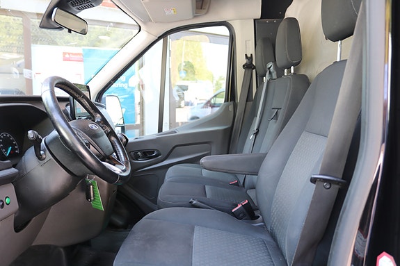 Ford Transit 11 of 21
