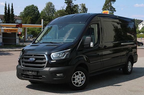 Ford Transit 2 of 21