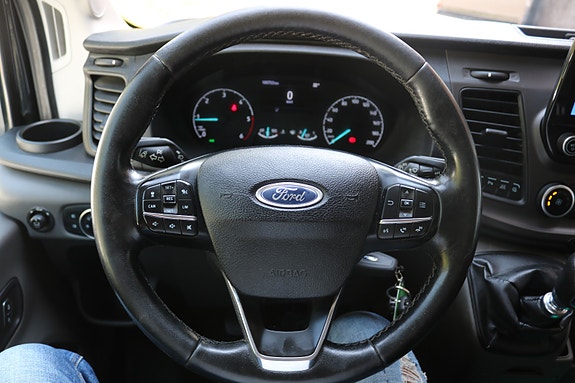 Ford Transit 16 of 21