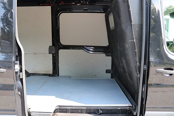 Ford Transit 8 of 21