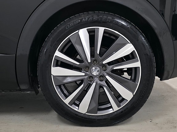 Peugeot 3008 8 of 30
