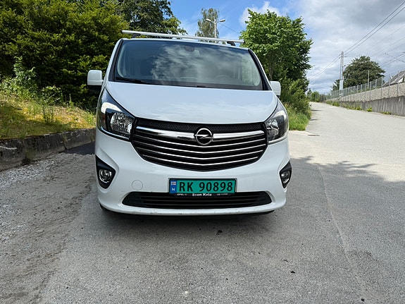 Opel Vivaro 3 of 5