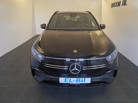 Mercedes-Benz EQA250 2 of 5