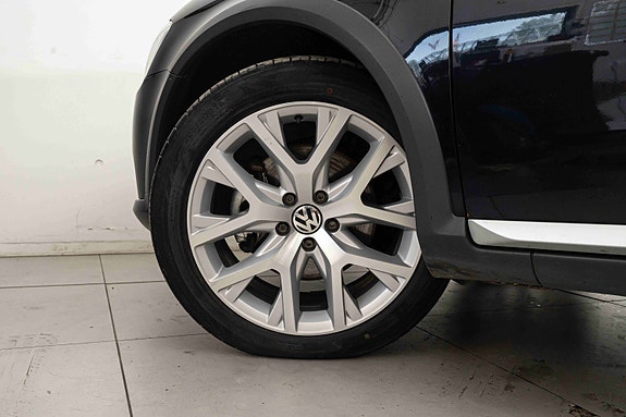 Volkswagen Passat Alltrack 5 of 5