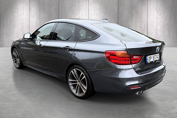BMW 320d 5 of 5