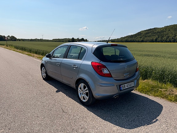 Opel Corsa 3 of 5