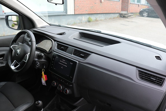 Renault Express 14 of 23