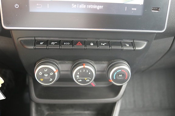 Renault Express 18 of 23