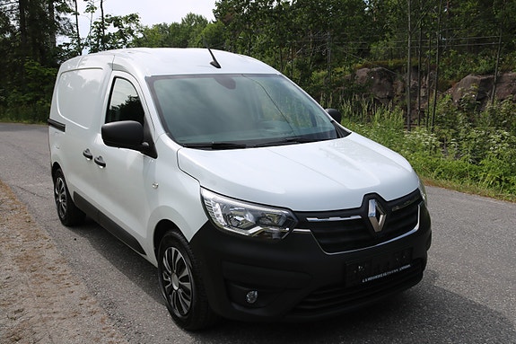 Renault Express 8 of 28