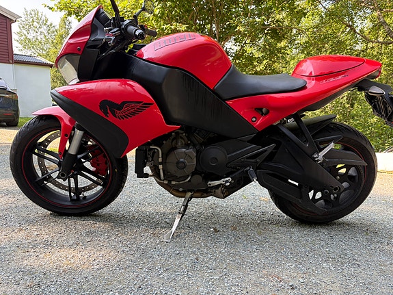Buell 1125 CR 2 of 5