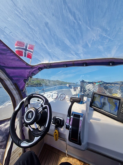 Askeladden 525 Excel Mercury 90hk Optimax Garmin kartplotter henger kalesje 3 of 5