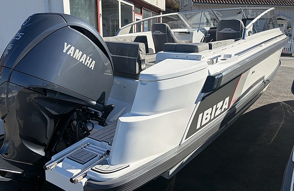 KUPP! NY Ibiza 690 Touring m/Yamaha F225 V6 + Vinsj, Thruster, Stereo ++ 3 of 5