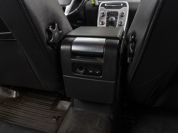 Volvo V70 25 of 30